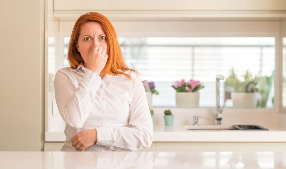 5 Ways to Clean a Smelly Drain