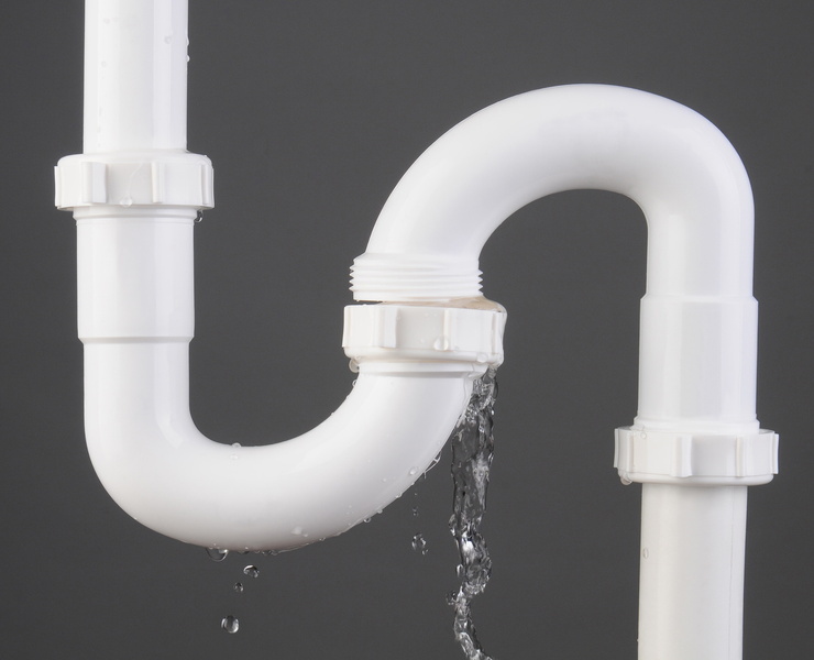 The Risks of Loose Connections in Your Plumbing System