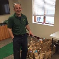 Wm. Henderson Feeds the Homeless 2017