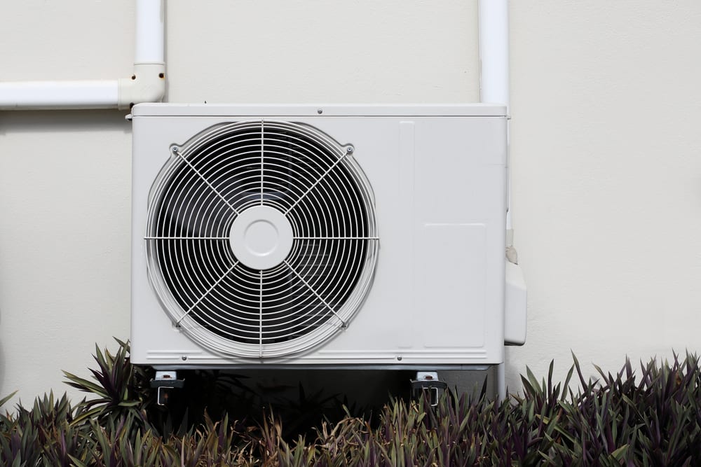 Ground vs Air-Source Heat Pumps: Benefits & Drawbacks